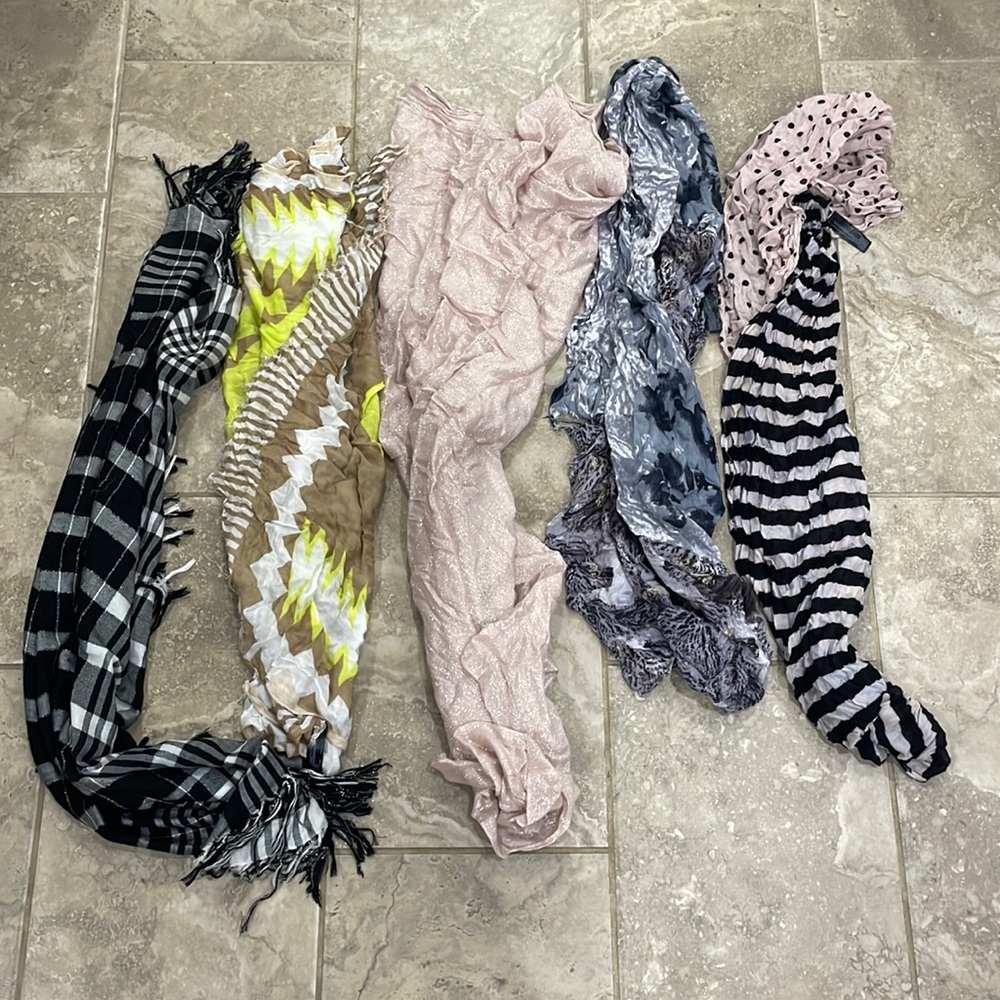 Lot of 23 Express Women’s Scarves